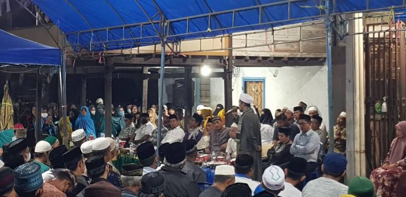 Ketua dan Anggota DPRD Kota Makassar Hadiri Takziah Malam Kedua Wafatnya Ibunda M Yahya