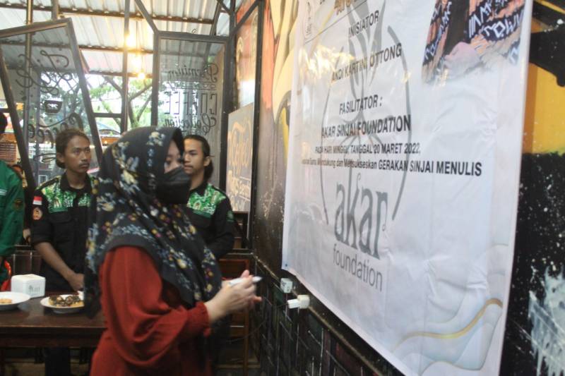 Wabup Sinjai Deklarasikan Gerakan Sinjai Menulis