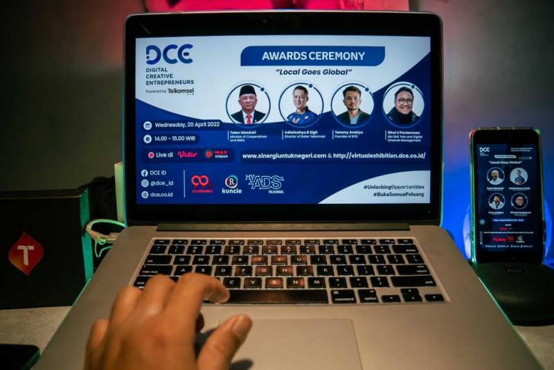 Telkomsel Umumkan 5 UMKM Terbaik Program Digital Creative Entrepreneurs yang Siap Go Digital
