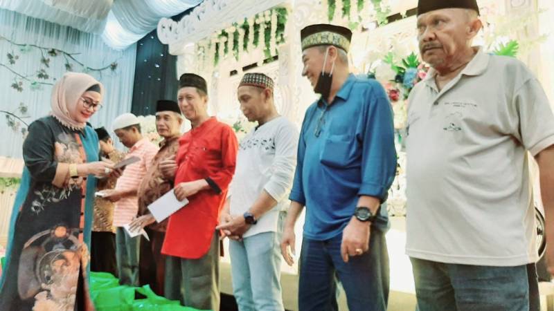 PAS82 Bagikan Paket Sembako dan Santunan Lebaran Kepada Anggotanya dan Sejumlah Guru