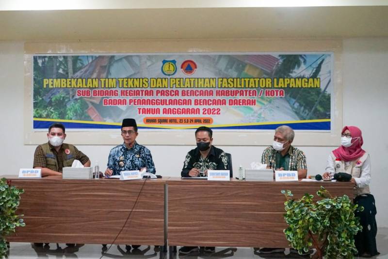 Wabup Selayar Buka Pembekalan dan Pelatihan Tenaga Fasilitator Lapangan