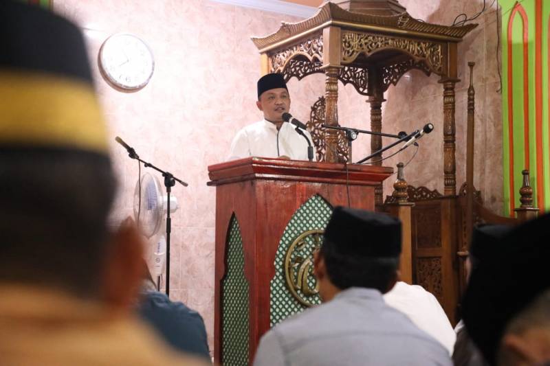 Safari Ramadhan, Ilham Azikin Apresiasi Kebersamaan Masyarakat Gantarangkeke