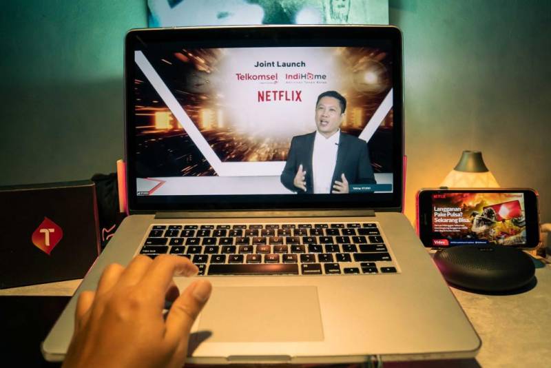 Telkomsel dan Indihome, Keseruan Tayangan Netflix Semakin Andal dan Mudah untuk Dinikmati Pelanggan
