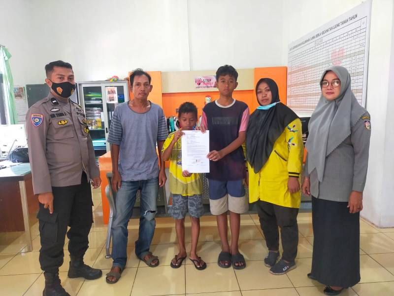 Melalui Problem Solving, Bhabinkamtibmas Camba Berua Damaikan Warganya