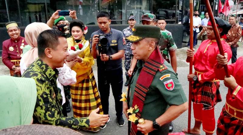 Bupati Sambut Kunker Pangdam di Makodim 1415 Selayar
