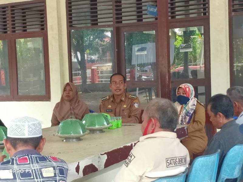 Hari Pertama Usai Lebaran, Camat Sangkarrang Ramli Lallo Langsung Pimpin Rakor