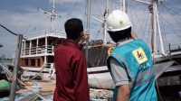 Berkat Anjungan Listrik Mandiri, Kapal Phinisi di Pantai Losari Klaim Hemat 50% Biaya Operasional