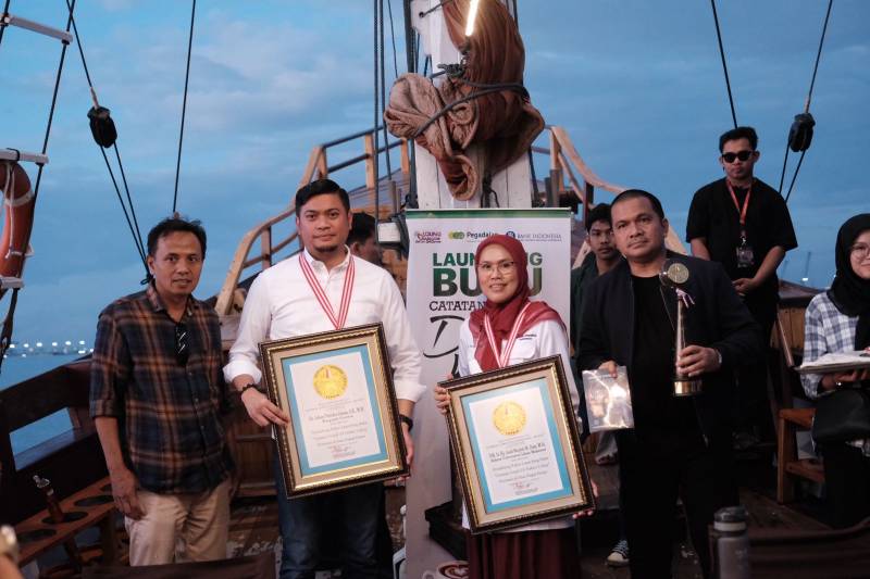 Bupati Gowa Apresiasi Launching Buku Catatan Covid-19 Dokter Koboi