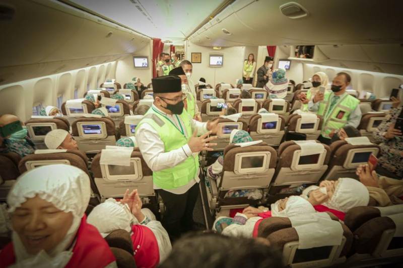 Menag Lepas Kloter Pertama Jemaah Haji Indonesia