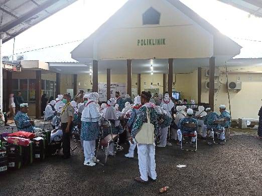 Satu Orang CJH Selayar Sakit Dirujuk ke RSUP Wahidin Sudirohusodo 