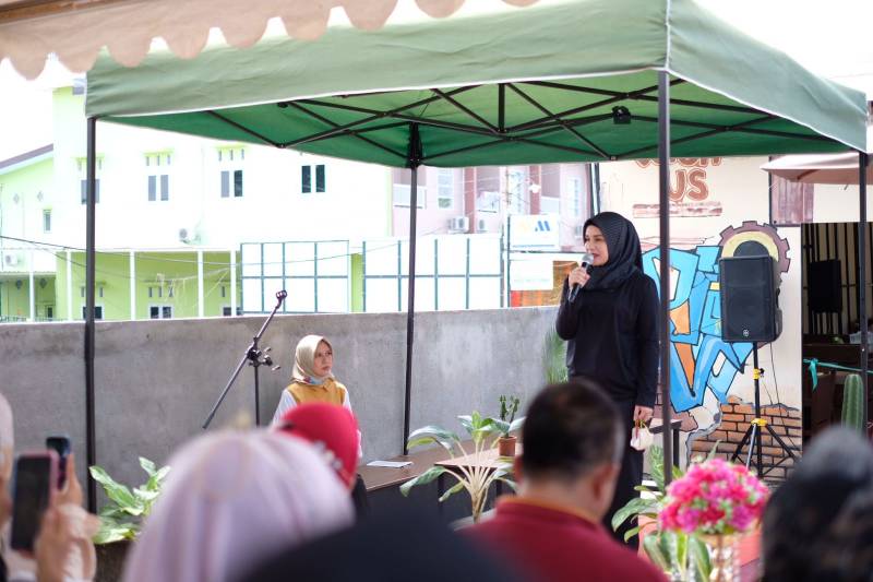 Priska Adnan Resmikan Sekolah Berkuda di Gowa