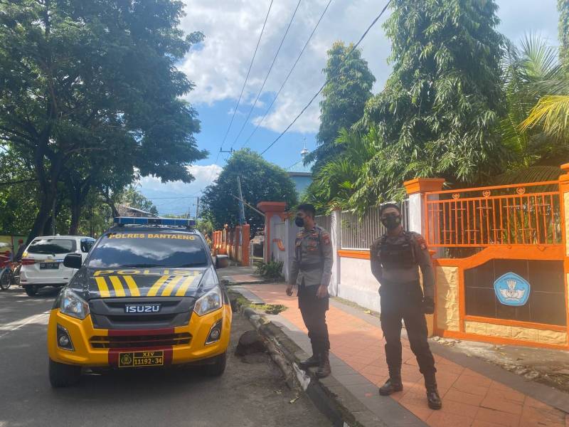 Antisipasi Gangguan Kamtibmas, Polres Bantaeng Rutin Lakukan Patroli