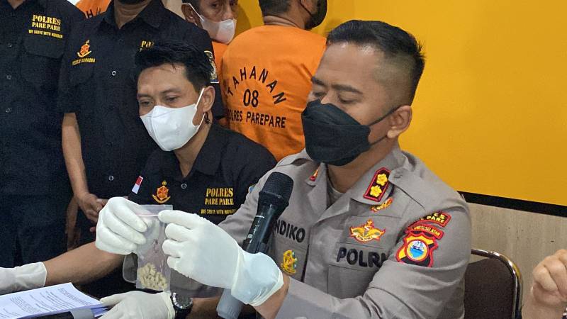 Polres Parepare Gagalkan Penyelundupan Ekstasi