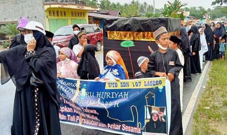 UPTD SDN 107 Lagego Ikut Meriahkan Pawai 1 Muharram Kecamatan Burau