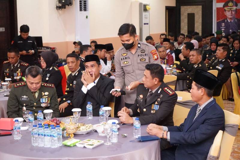 Sejumlah Forkopimda Hadiri Perayaan HUT Bhayangkara ke-76 di Polrestabes Makassar