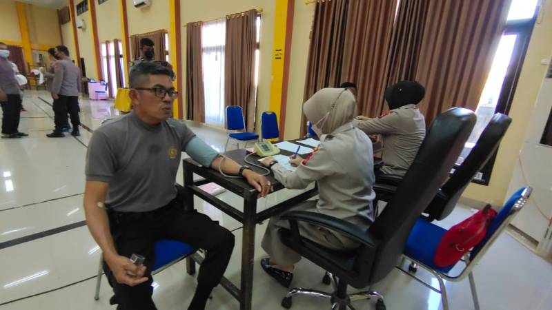 285 Personel Polres Bantaeng Lakukan Rikkes Berkala