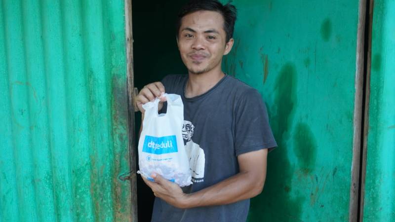 Hari Tasyrik DT Peduli Sulsel Salurkan Daging Kurban ke 4 Titik Hingga ke Pelosok Desa