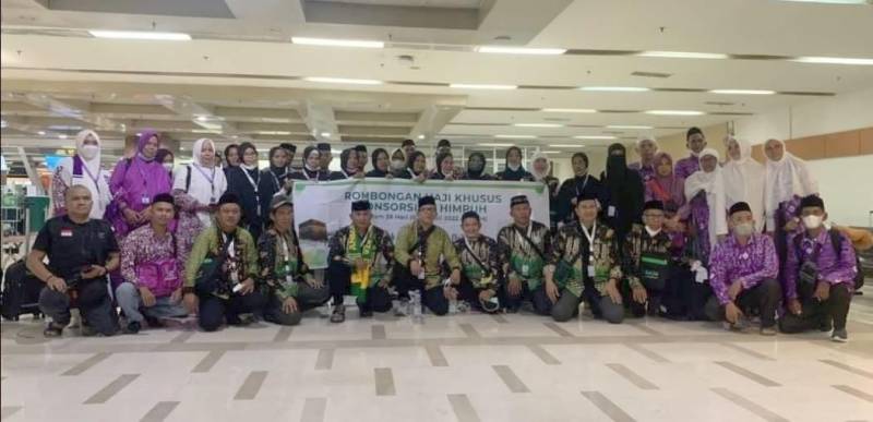 Didampingi Dokter, Tazkiyah Berangkatkan 90 CJH dengan Prokes Ketat