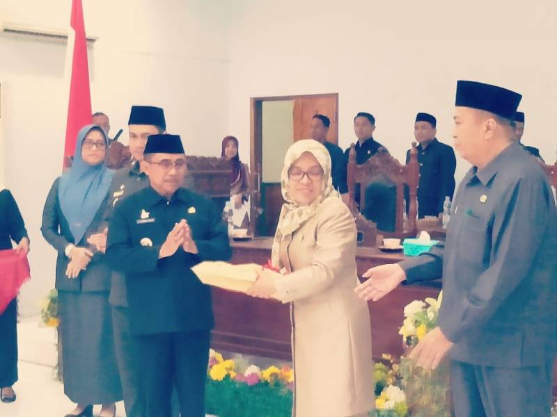 DPRD Bersama Pemkab Majene Sepakati KUA-PPAS APBD 2023