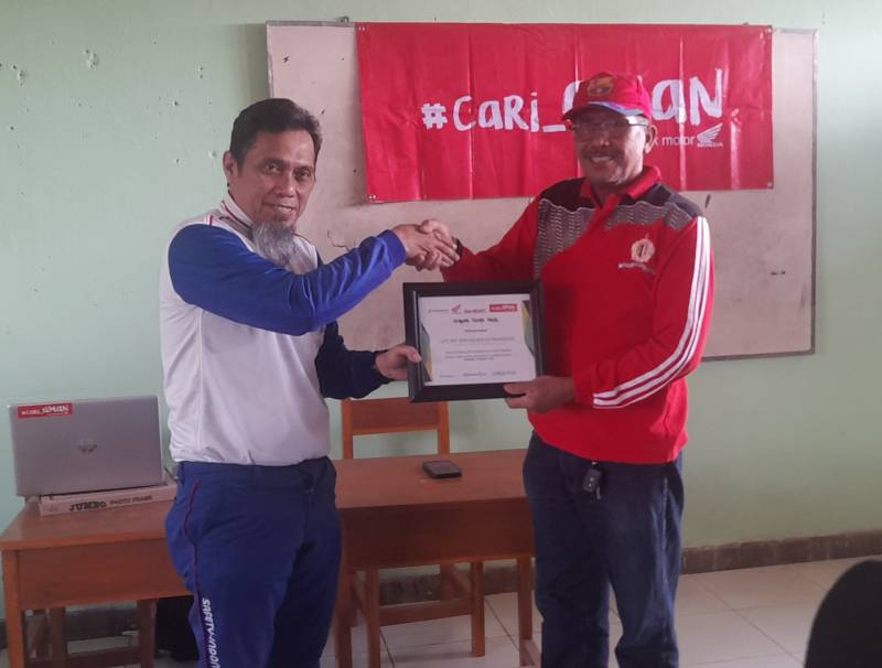 Asmo Sulsel Kampanye #Cari_Aman di SMP 47 Makassar, Ajak Siswa Patuhi Peraturan Lalu Lintas
