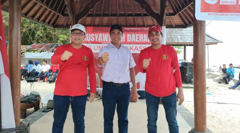 Hadir di Musda, Amran Sulaiman Bahagia Lihat Rudianto Lallo Terpilih Secara Aklamasi di Musda IKA Unhas Makassar