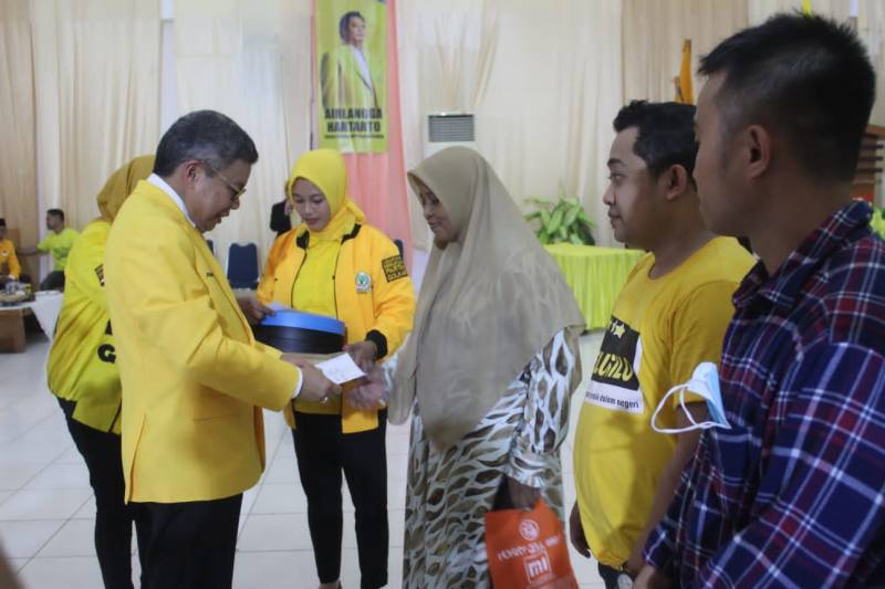 Pelaku UMKM Turut Terlibat Dalam Pelantikan DPD II Partai Golkar Sinjai