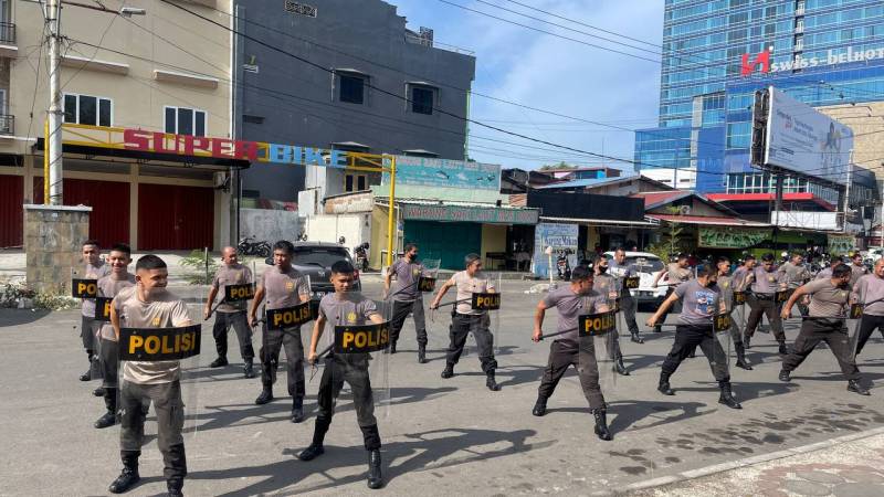 Antisipasi Gangguan Kamtibmas, Polres Pelabuhan Latihan Dalmas Kerangka