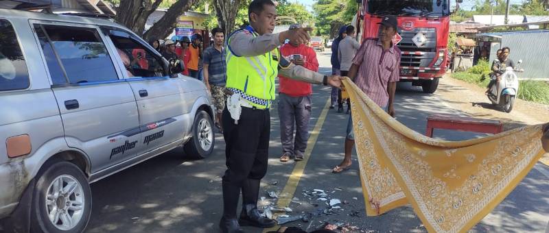 Pelajar di Luwu Digilas Truk
