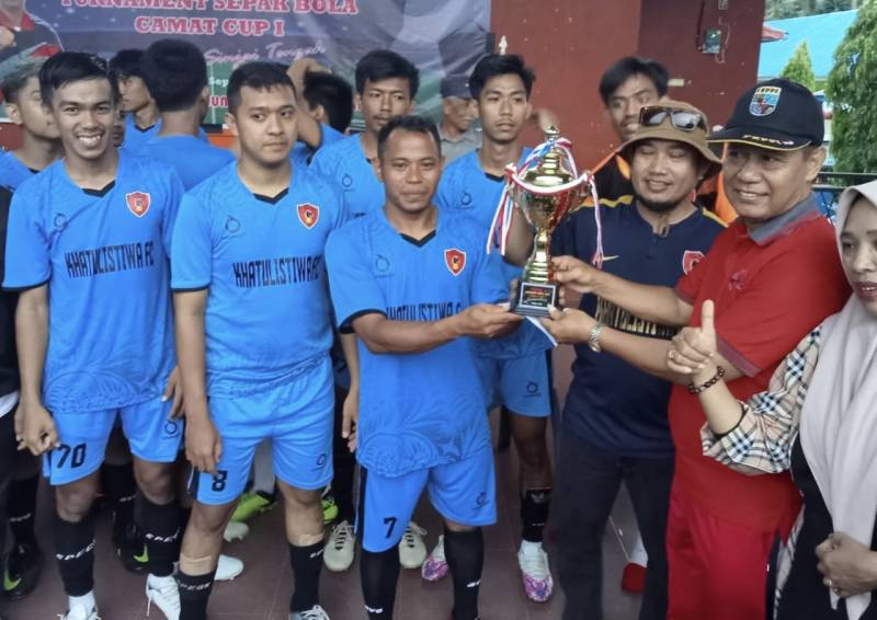 Saotengnga FC Juara 1 di Turnamen Camat Cup I Sinjai Tengah