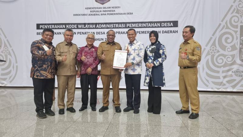Bupati Takalar Resmi Terima 10 Kode Desa Baru dari Kemendagri