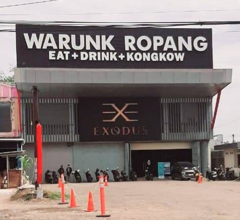 Konsumen Merasa Ditipu dan Dipermalukan, Hajatan Ultah di Warunk Ropang Nyaris Ricuh