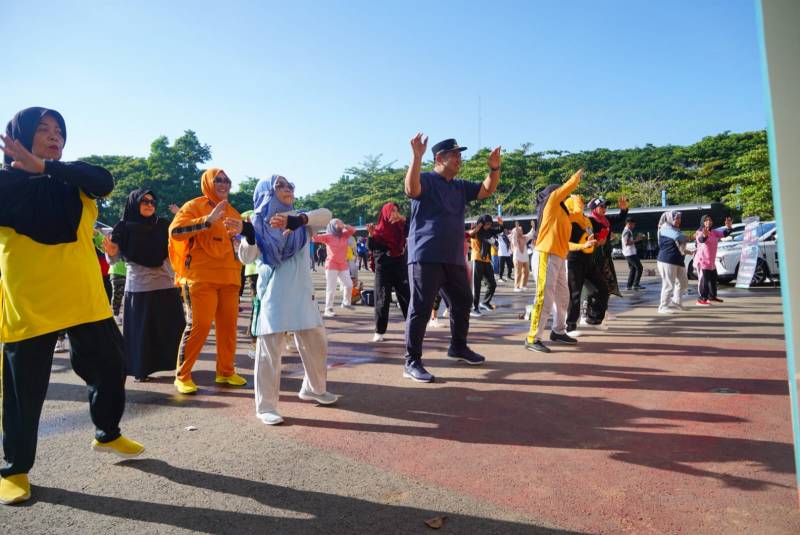 Peringati Hari Olahraga Nasional, Pemkab Maros Gelar Senam Bersama