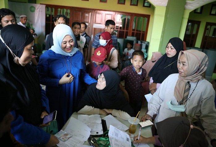 Fatmawati Rusdi Hadiri Khitanan Massal Masjid Multazam, Tingkatkan Kepedulian Warga
