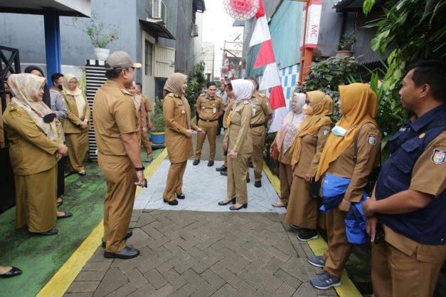 Giliran Longwis Onta Lama Dikunjungi Wawali, Kerajinan Tangan dan Kue Tradisional Jadi Unggulan