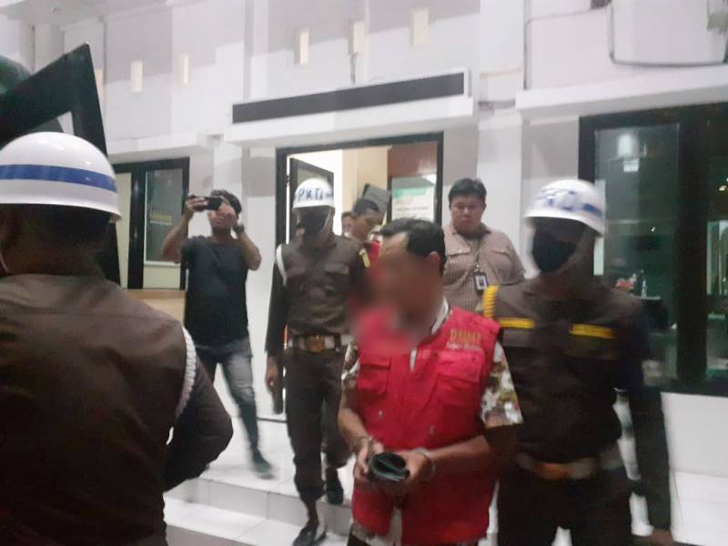 Dugaan Korupsi Dana Bantuan Kementerian Pendidikan, 2 Tersangka Ditahan Kejari