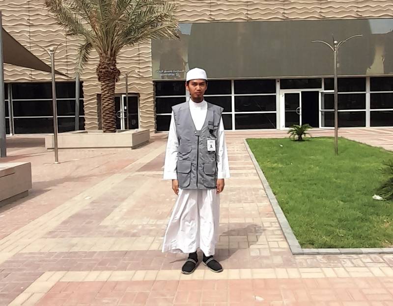 Memetik Hikmah dari Perjalanan Umrah Bersama JNE
