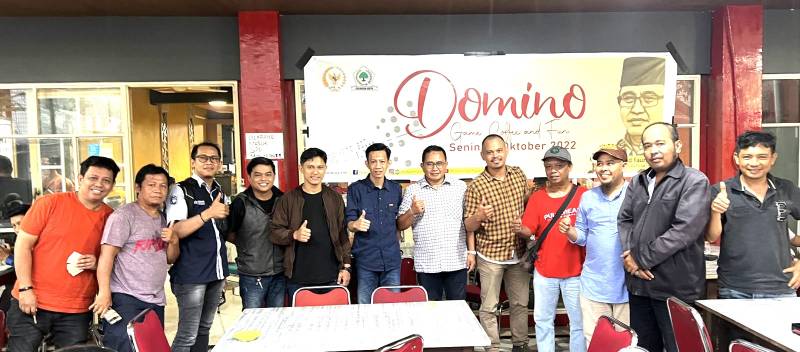 Puluhan Jurnalis Makassar Ramaikan Lomba Domino Anggota DPR RI Muhammad Fauzi