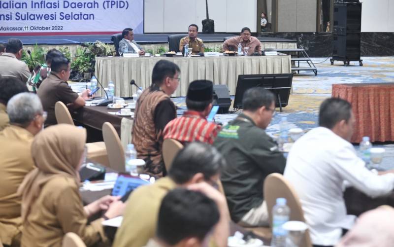Tindak Lanjuti 3 Arahan Presiden, Gubernur Pimpin High Level Meeting Provinsi Sulsel