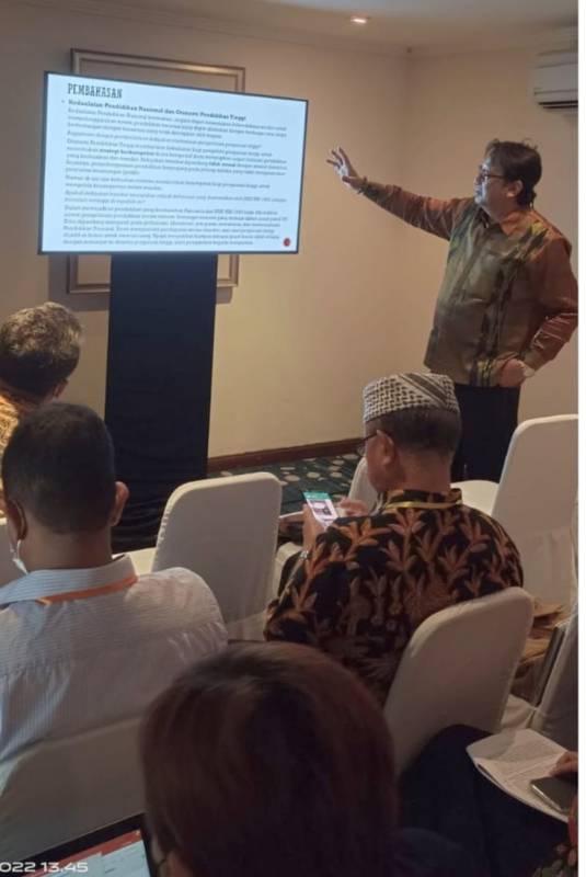 Tingkatkan Kapabilitas SDM, Prodi Manajemen UNM Turut Berpartisipasi di FMI Bali