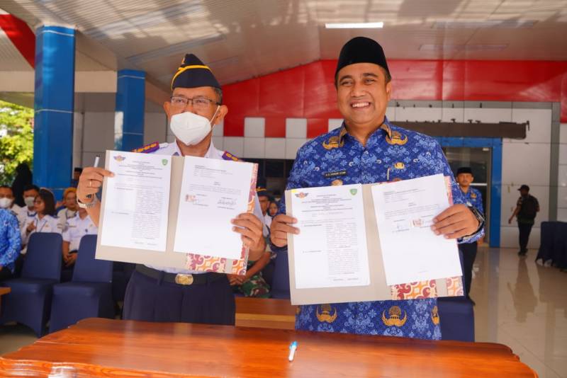 Tingkatkan Kualitas SDM, Pemkab Maros Teken Kerjasama dengan Politeknik Penerbangan Makassar