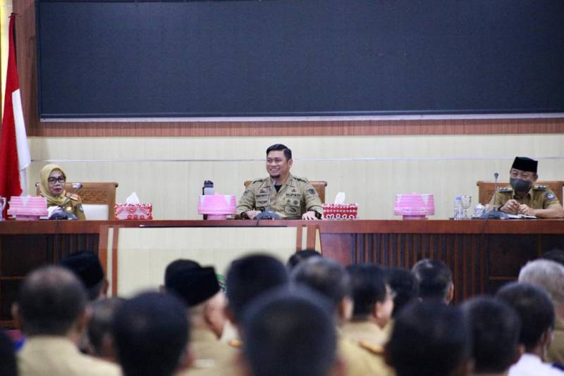 Antisipasi Cuaca Ekstrem, Bupati Gowa Instruksikan Pemangkasan Pohon Serta Pantau Titik Rawan Banjir