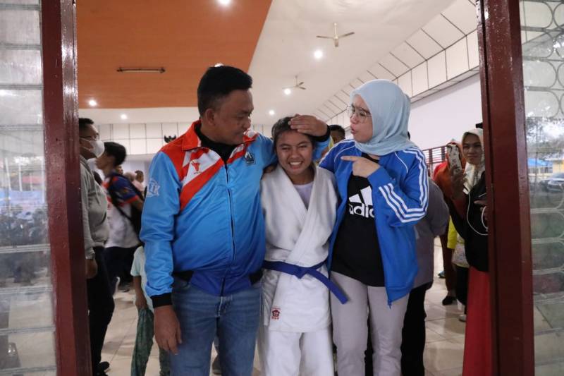 Hadir di Opening Ceremony Porprov Sulsel, Bupati Bantaeng Beri Semangat ke Atlet