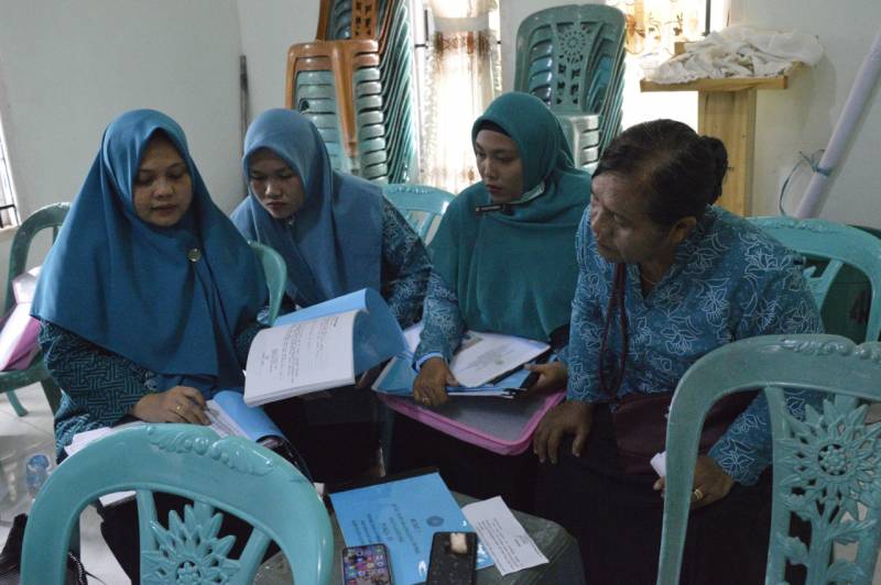 SMEP Dua Desa Di Kalaena, Sufriaty Kembali Ingatkan Pentingnya Tertib Administrasi dan Dokumentasi