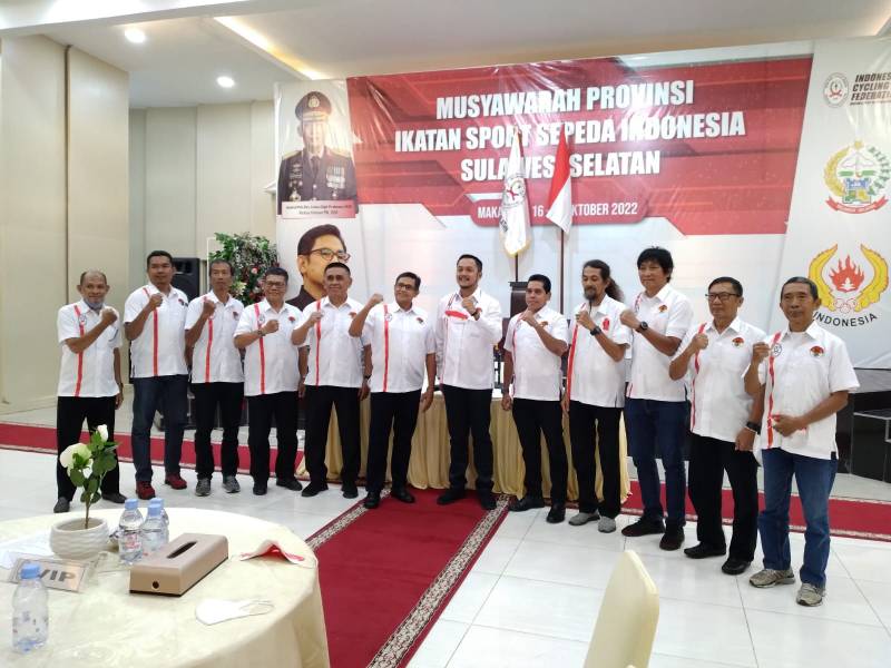 Hoist Bachtiar Kembali Pimpin ISSI Sulsel Periode 2022-2026