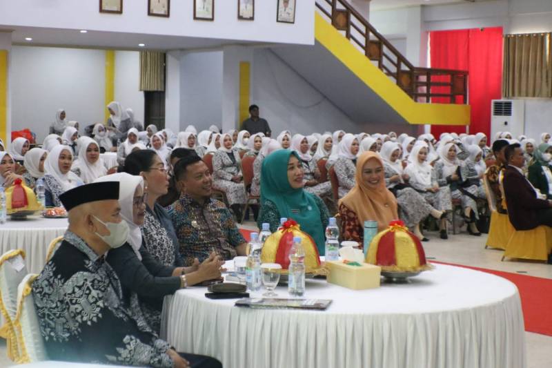 Bupati Basli Ali Tekankan IBI Siap Hadapi Tantangan Liberalisasi Pelayanan Kesehatan