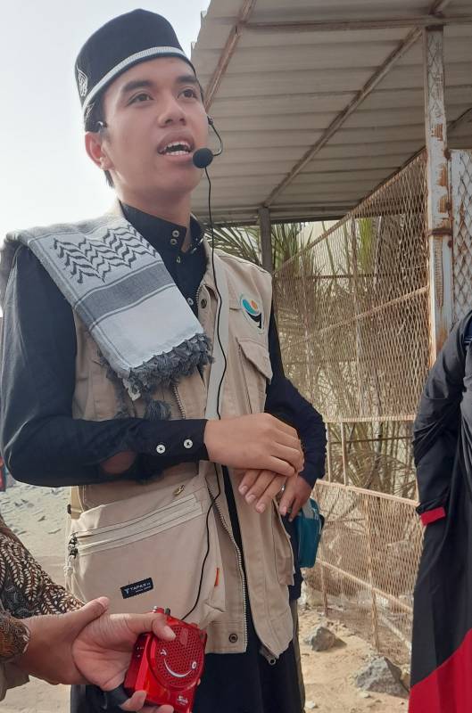 Kiprah Mahasiswa Asal Indonesia, dari Tour Guide hingga Mutawif