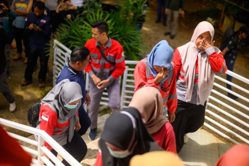 Terbang ke Jakarta, 30 Karyawan Beri Dukungan Moral dan Loyalitas ke Helmut Hermawan Tetap Pimpin PT CLM