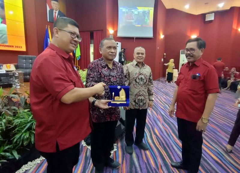 Riset Dukung Capaian IKU UNM