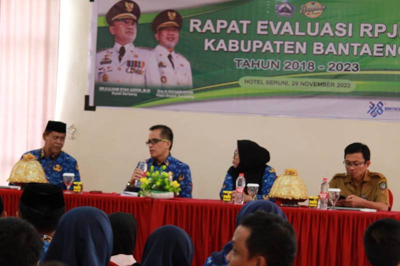Sekda Bantaeng Hadiri Rapat Evaluasi RPJMD Tahun 2018-2023
