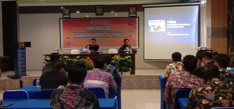 Bawaslu Majene Ajak Elemen Masyarakat Aktif Awasi Tahapan Pemilu